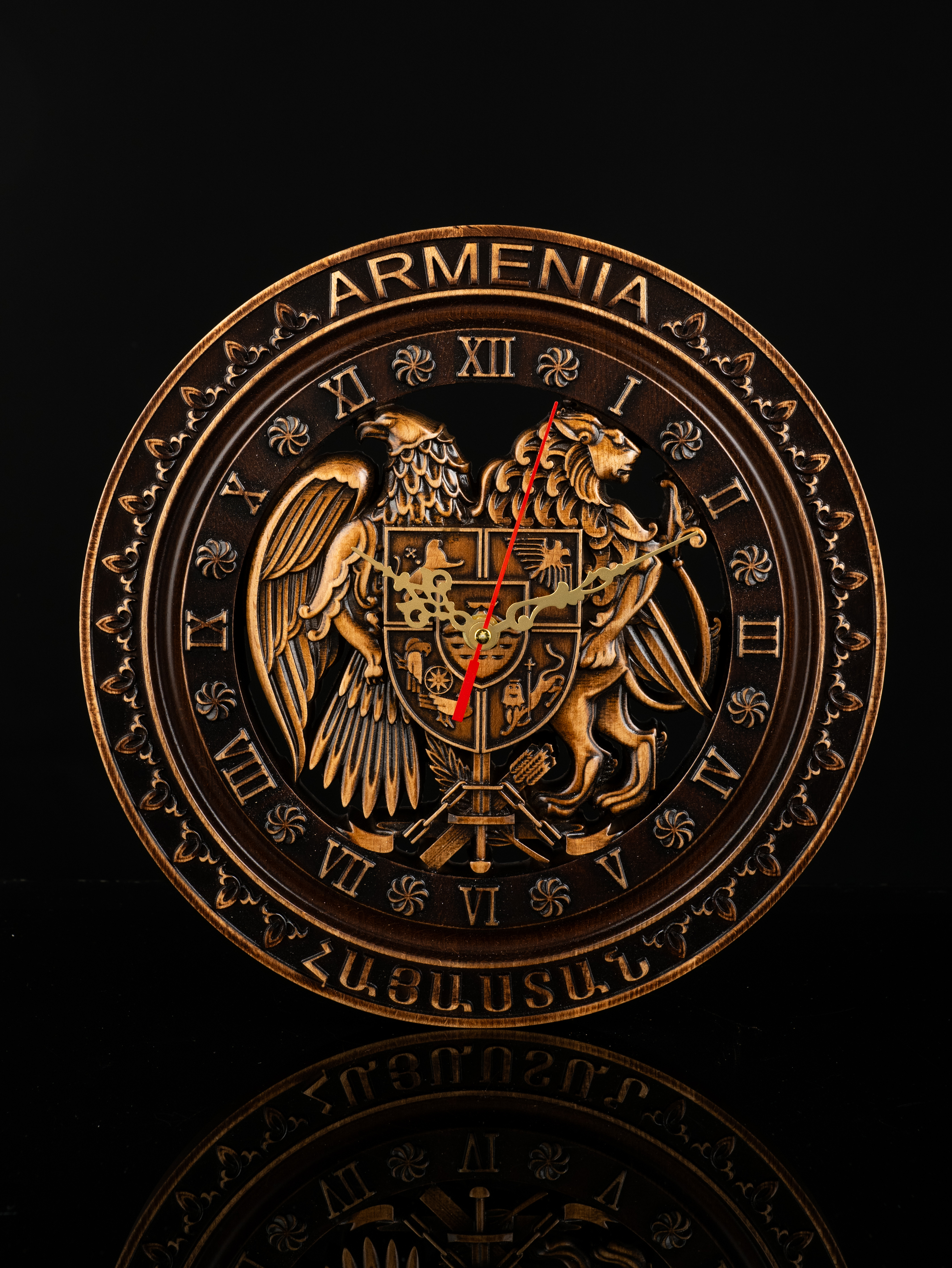 Часы герб Армении купить